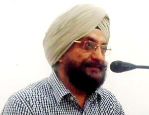 Dr. Ravinder