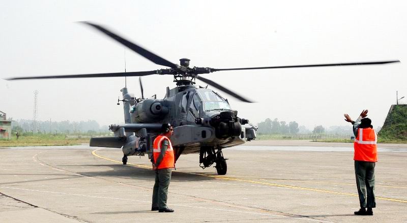 Apache Attack Helicopter