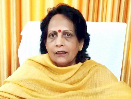 Dr Naina Salathiya